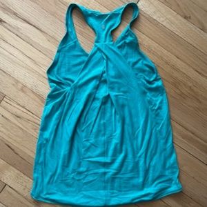 Women's Turquoise Blue Lululemon Tank Size 4
